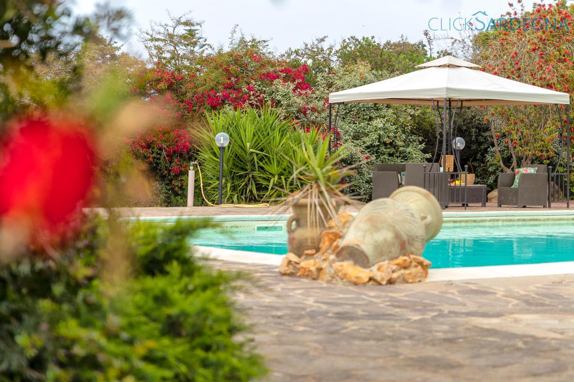 Villa Melograno With Exclusive Swimming Pool Surrounded By Greenery Campanedda المظهر الخارجي الصورة